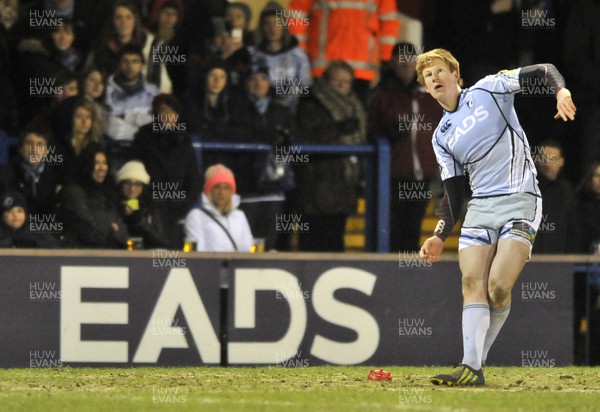 220213 - Cardiff Blues v Connacht - RaboDirect PRO12 - Rhys Patchell of Cardiff Blues, misses his penalty kick