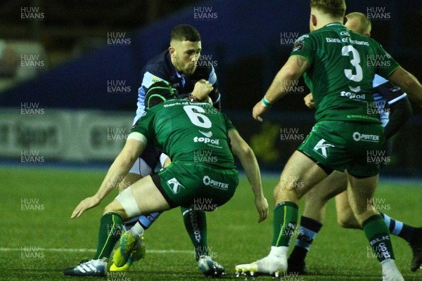 260119 - Cardiff Blues v Connacht - GuinnessPRO14 - Aled Summerhill of Cardiff Blues is tackled by Eoin McKeon of Connacht