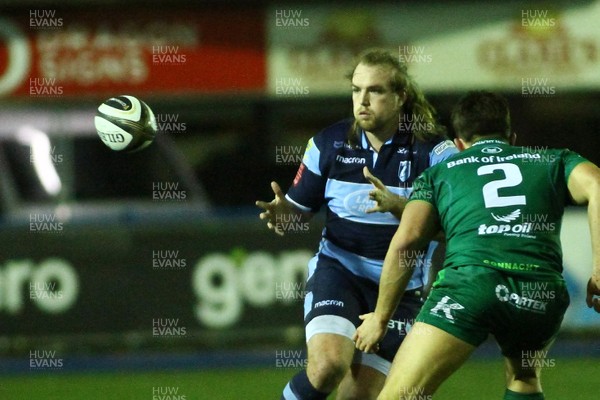 260119 - Cardiff Blues v Connacht - GuinnessPRO14 - Kristian Dacey of Cardiff Blues takes an attacking ball