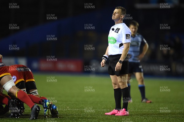 061017 - Cardiff Blues v Dragons Rugby - Guinness PRO14 - Referee Nigel Owens