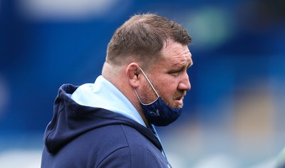 090521 - Cardiff Blues v Dragons, Guinness PRO14 Rainbow Cup - Cardiff Blues head coach Dai Young during warm up