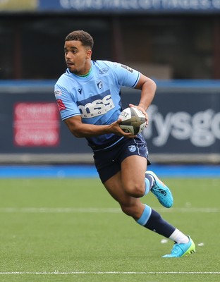 090521 - Cardiff Blues v Dragons, Guinness PRO14 Rainbow Cup - Ben Thomas of Cardiff Blues