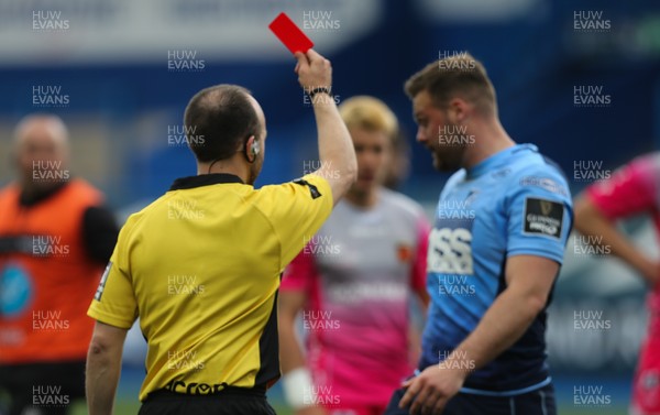 090521 - Cardiff Blues v Dragons, Guinness PRO14 Rainbow Cup - Owen Lane of Cardiff Blues is shown a red card by referee Mike Adamson
