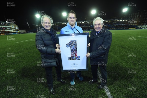 211218 - Cardiff Blues v Dragons Rugby - Guinness PRO14 - Gethin  Jenkins receives a print from Peter Thomas and Gareth Edwards to mark his retirement