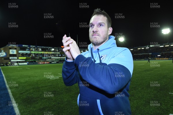 211218 - Cardiff Blues v Dragons Rugby - Guinness PRO14 - Gethin  Jenkins applauds fans