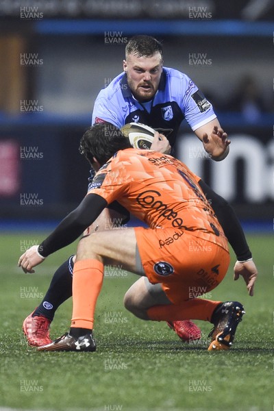 261219 - Cardiff Blues v Dragons - Guinness PRO14 - Owen Lane of Cardiff Blues is tackled by Rhodri Williams of Dragons 