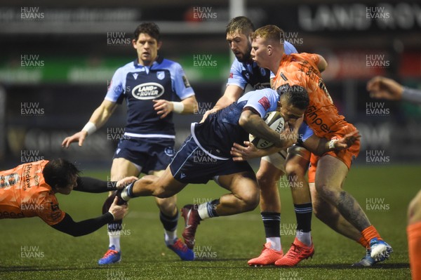 261219 - Cardiff Blues v Dragons - Guinness PRO14 - Rey Lee-Lo of Cardiff Blues  is tackled by Rhodri Williams of Dragons  and Jack Dixon of Dragons 