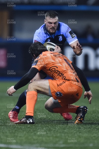261219 - Cardiff Blues v Dragons - Guinness PRO14 - Owen Lane of Cardiff Blues is tackled by Rhodri Williams of Dragons 