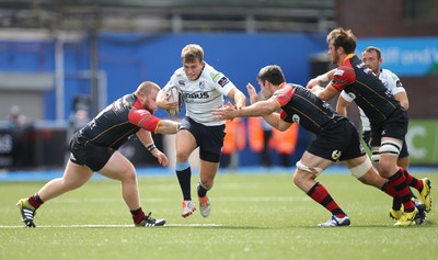 290815 - Cardiff Blues v Newport Gwent Dragons, Pre-Season Friendly -Garyn Smith of Cardiff Blues charges forward