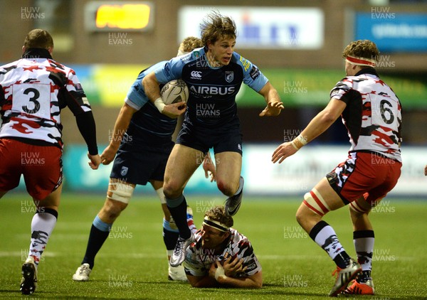 300116 - Cardiff Blues v Edinburgh - Guinness PRO12 -Blaine Scully of Cardiff Blues is tackled by Mike Coman of Edinburgh