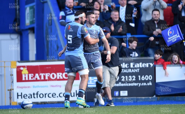 211018 - Cardiff Blues v Glasgow Warriors - European Rugby Champions Cup - Aled Summerhill of Cardiff Blues celebrates try with Josh Turnbull (left)