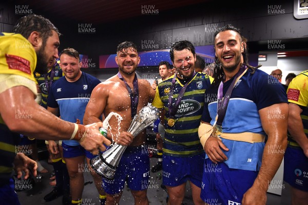 110518 - Cardiff Blues v Gloucester - European Rugby Challenge Cup Final - Josh Turnbull, Kirby Myhill, Brad Thyer and Josh Navidi of Cardiff Blues celebrate in the dressing room
