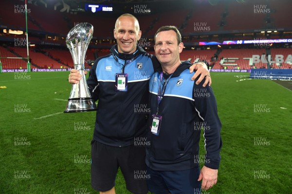 110518 - Cardiff Blues v Gloucester - European Rugby Challenge Cup Final - Richard Hodges and Gafyn Cooper