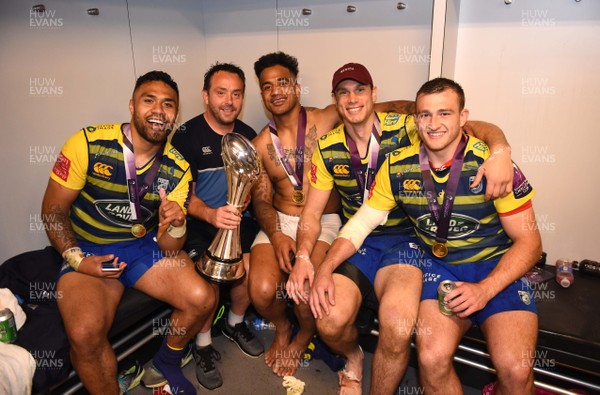 110518 - Cardiff Blues v Gloucester - European Rugby Challenge Cup Final - Willis Halaholo , Matt Sherratt and Rey Lee-Lo, Blaine Scully and Garyn Smith of Cardiff Blues celebrate in the dressing room