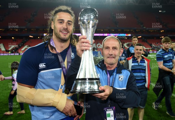 110518 - Cardiff Blues v Gloucester - European Rugby Challenge Cup Final - Josh Navidi and Mike Bieri