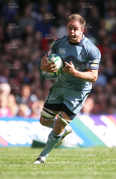 03.05.09 Cardiff Blues v Leicester... Cardiff's Xavier Rush... 