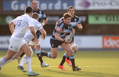 100115 - Cardiff Blues v Leinster - Guinness PRO12 -Tavis Knoyle of Cardiff Blues gets into space