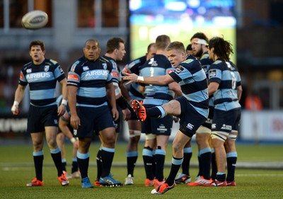 100115 - Cardiff Blues v Leinster - Guinness PRO12 -Gareth Anscombe of Cardiff Blues