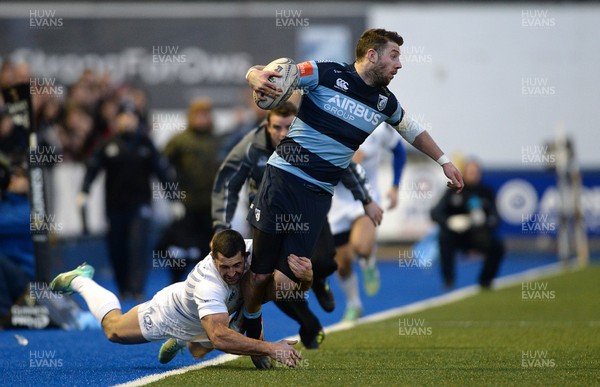 100115 - Cardiff Blues v Leinster - Guinness PRO12 -Alex Cuthbert of Cardiff Blues is tackled by Rob Kearney of Leinster