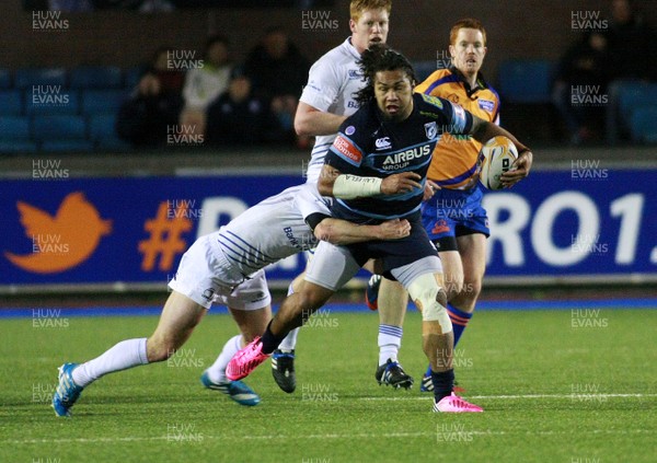 200214 Cardiff Blues v Leinster - RaboDirectPro12 -Isia Tuifua of The Blues is tackled by Eoin Reddan of Leinster