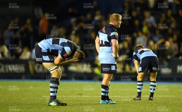 310818 - Cardiff Blues v Leinster - Guinness PRO14 - Cardiff Blues players look dejected