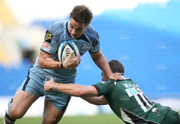 15.11.09... Cardiff Blues v London Irish, LV= Cup. -  Blues' Chris Czekaj is tackled by London Irish's Chris Malone  