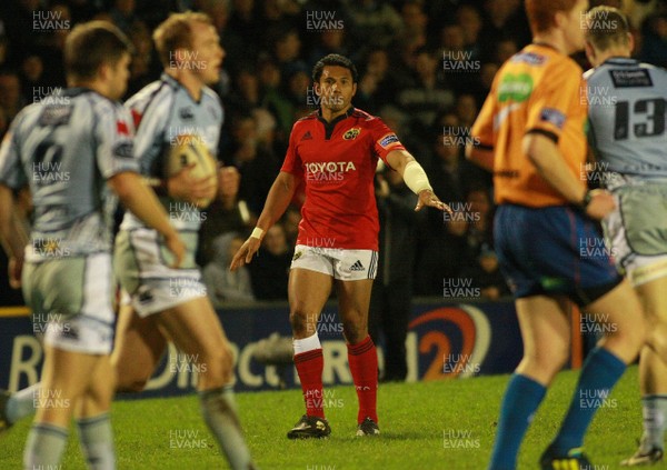 021112 Cardiff Blues v Munster - RaboDirect PRO 12 -Munster's Casey Laulala returns to Wales to take on his ex-team mates