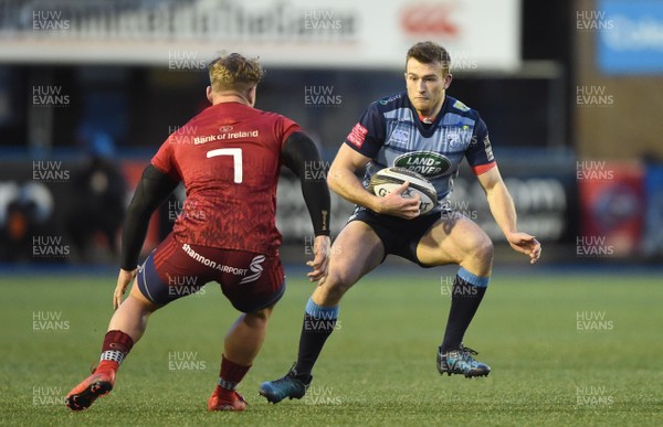 170218 - Cardiff Blues v Munster - Guinness PRO14 - Garyn Smith of Cardiff Blues is tackled by Chris Cloete of Munster