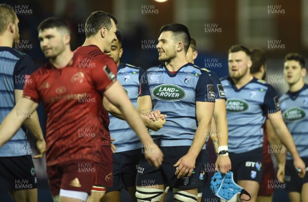 170218 - Cardiff Blues v Munster - Guinness PRO14 - Robin Copeland of Munster and Ellis Jenkins of Cardiff Blues at the end of the game