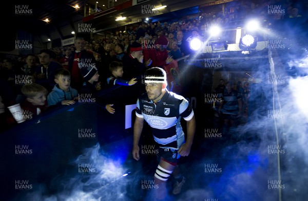 210918 - Cardiff Blues v Munster - Guinness PRO14 - Ellis Jenkins of Cardiff Blues runs out on his 100th cap for the region