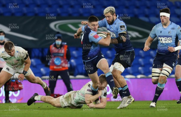 010121 - Cardiff Blues v Ospreys, Guinness PRO14 - Josh Adams of Cardiff Blues is tackled by Keiran Williams of Ospreys