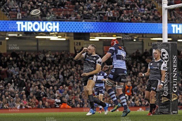 270419 - Cardiff Blues v Ospreys, Judgement Day VII, Guinness PRO14 - Cory Allen of Ospreys (left) celebrates scoring his side's first try