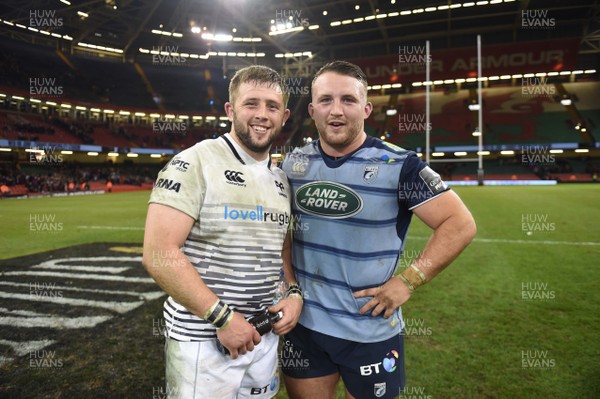 280418 - Cardiff Blues v Ospreys - Guinness PRO14 - Scott Otten of Ospreys and Dillon Lewis of Cardiff Blues at the end of the game
