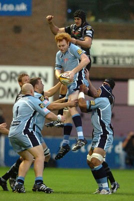 Cardiff Blues v Ospreys 310807