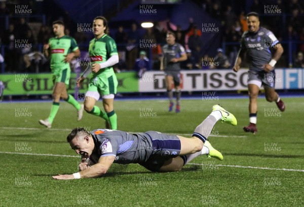 071219 - Cardiff Blues v Pau, European Challenge Cup - Josh Adams of Cardiff Blues dives in to score try