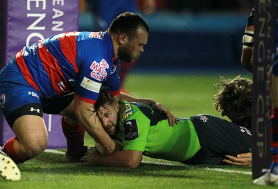 160115 - Cardiff Blues v Rovigo - European Rugby Challenge Cup - Lewis Jones of Cardiff Blues scores a try to take them over one hundred points