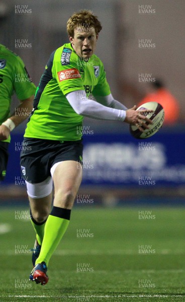 160115 - Cardiff Blues v Rovigo - European Rugby Challenge Cup - Rhys Patchell of Cardiff Blues