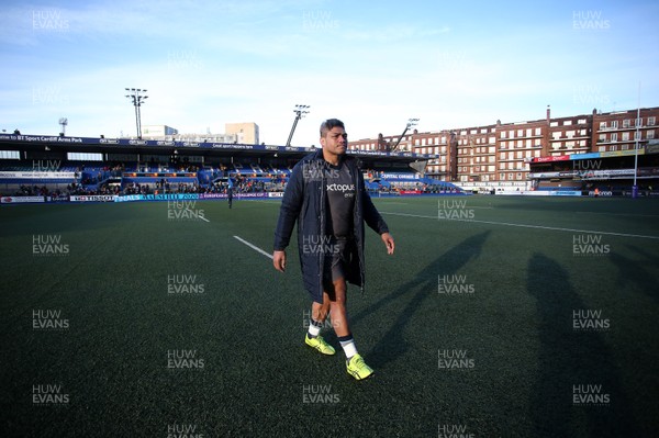 180120 - Cardiff Blues v Rugby Calvisano - European Rugby Challenge Cup - Nick Williams of Cardiff Blues at full time