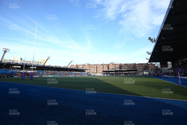 180120 - Cardiff Blues v Rugby Calvisano - European Rugby Challenge Cup - A general view of Cardiff Arms Park as fans of Cardiff Blues and Rugby Calvisano enjoy an afternoon of rugby in the sun