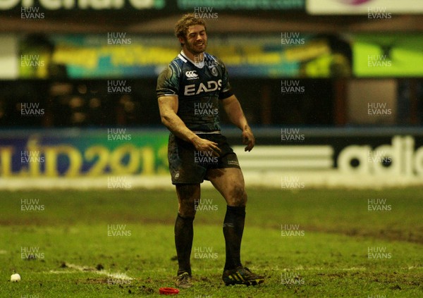 190113 Cardiff Blues v Sale Sharks - Heineken Cup -Blues' Leigh Halfpenny shows his frustration as he misses a penalty