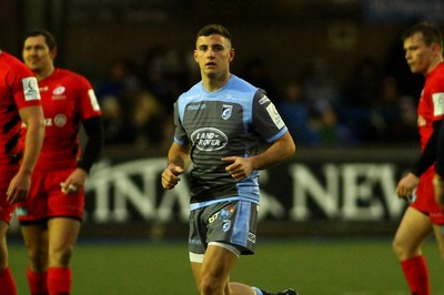 151218 - Cardiff Blues v Saracens - European Rugby Champions Cup - Dane Blacker of Cardiff Blues comes off the bench