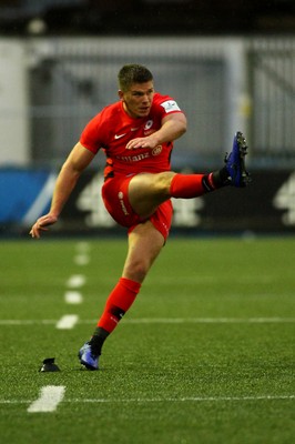 151218 - Cardiff Blues v Saracens - European Rugby Champions Cup - Owen Farrell of Saracens kicks a goal