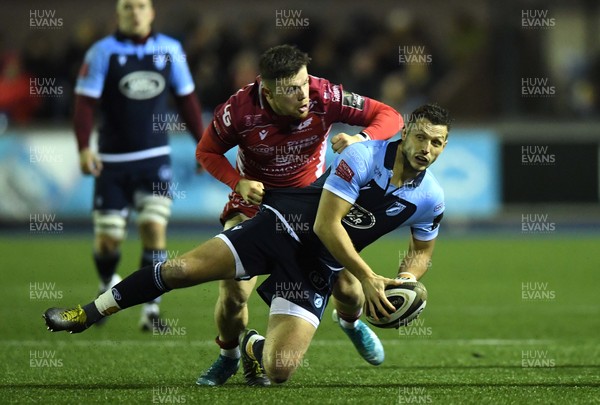 030120 - Cardiff Blues v Scarlets - Guinness PRO14 - Jason Tovey of Cardiff Blues is tackled by Steff Evans of Scarlets