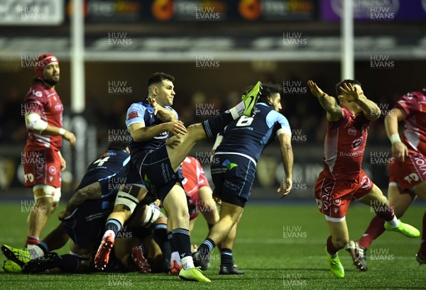 030120 - Cardiff Blues v Scarlets - Guinness PRO14 - Tomos Williams of Cardiff Blues gets the ball away