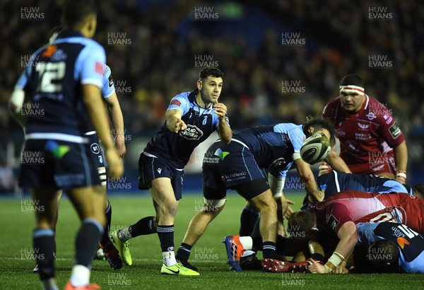 030120 - Cardiff Blues v Scarlets - Guinness PRO14 - Tomos Williams of Cardiff Blues gets the ball away