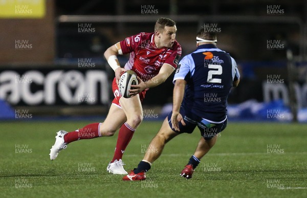 030120 - Cardiff Blues v Scarlets, Guinness PRO14 - Hadleigh Parkes of Scarlets takes on Liam Belcher of Cardiff Blues