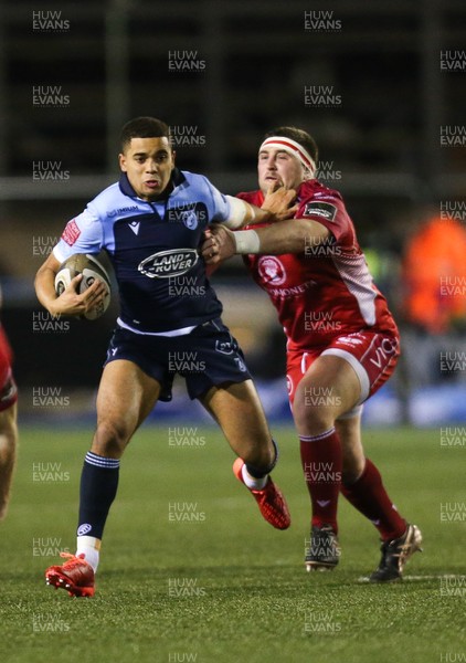 030120 - Cardiff Blues v Scarlets, Guinness PRO14 - Ben Thomas of Cardiff Blues is tackled by Wyn Jones of Scarlets
