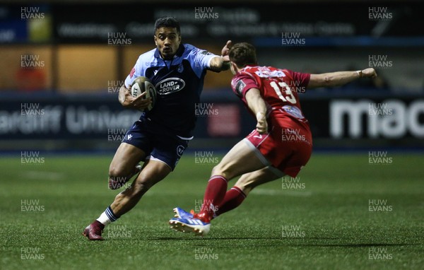 030120 - Cardiff Blues v Scarlets, Guinness PRO14 - Rey Lee-Lo of Cardiff Blues takes on Steff Hughes of Scarlets
