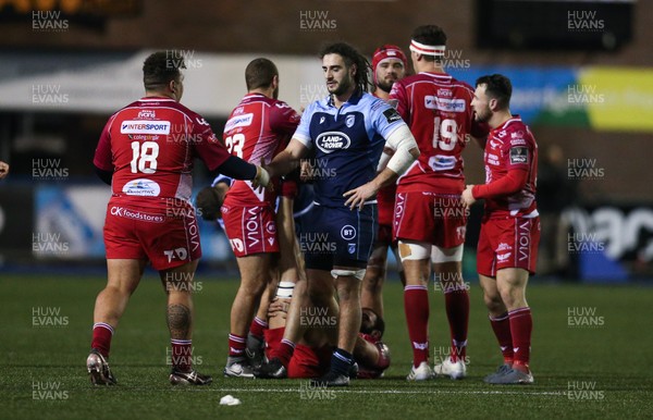 030120 - Cardiff Blues v Scarlets, Guinness PRO14 - Josh Navidi of Cardiff Blues shakes hands with Javan Sebastian of Scarlets at the end of the match