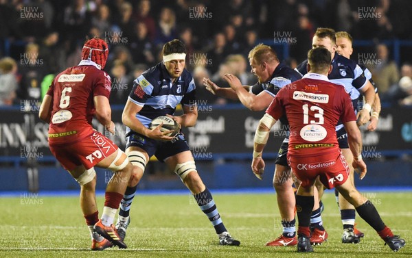 220319 - Cardiff Blues v Scarlets, Guinness PRO14 - Rory Thornton of Cardiff Blues in action 